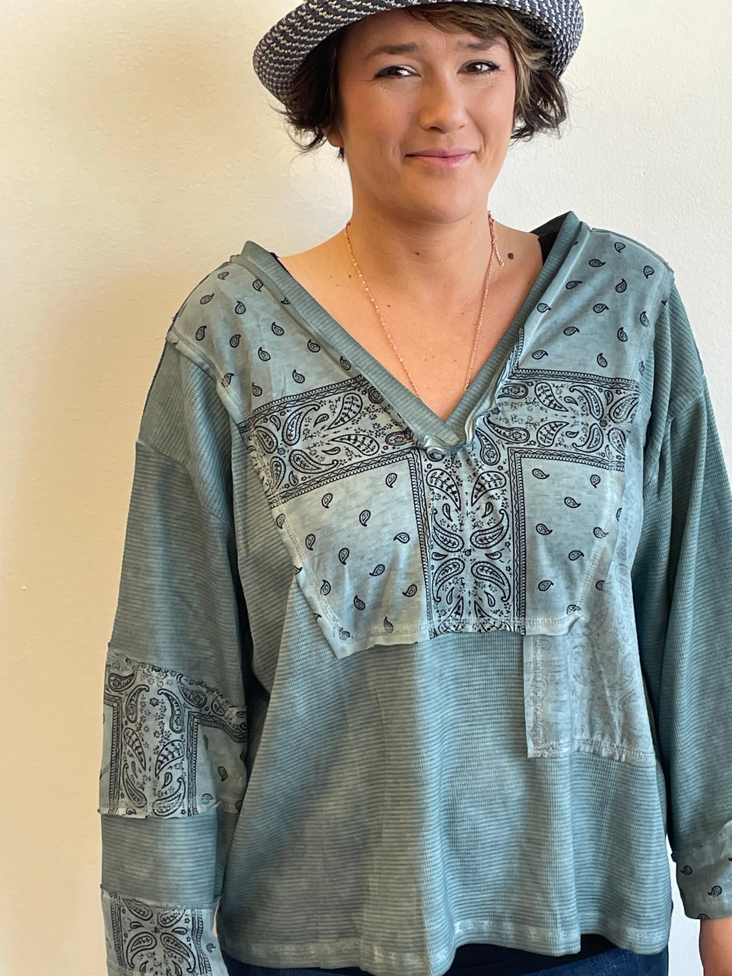 POL Knit Double V-Neck Boho Top